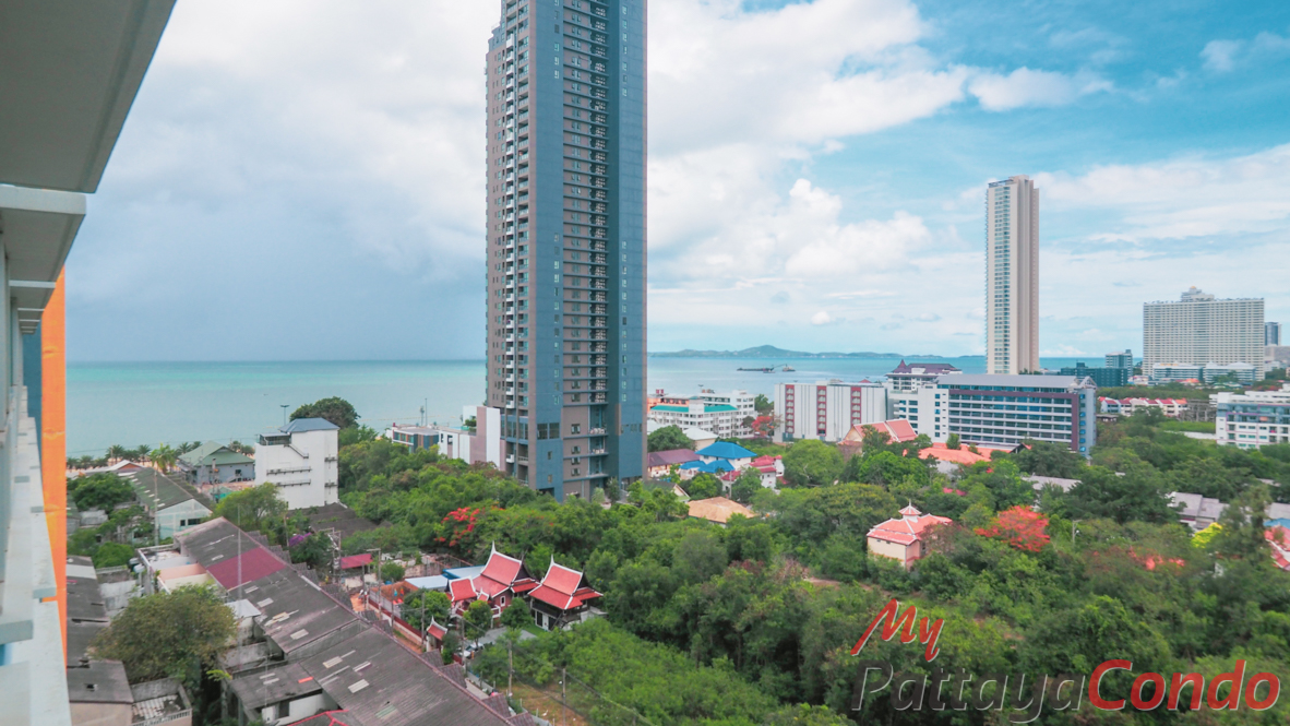 Lumpini Park Beach Jomtien Condo For Sale - LPN18-13