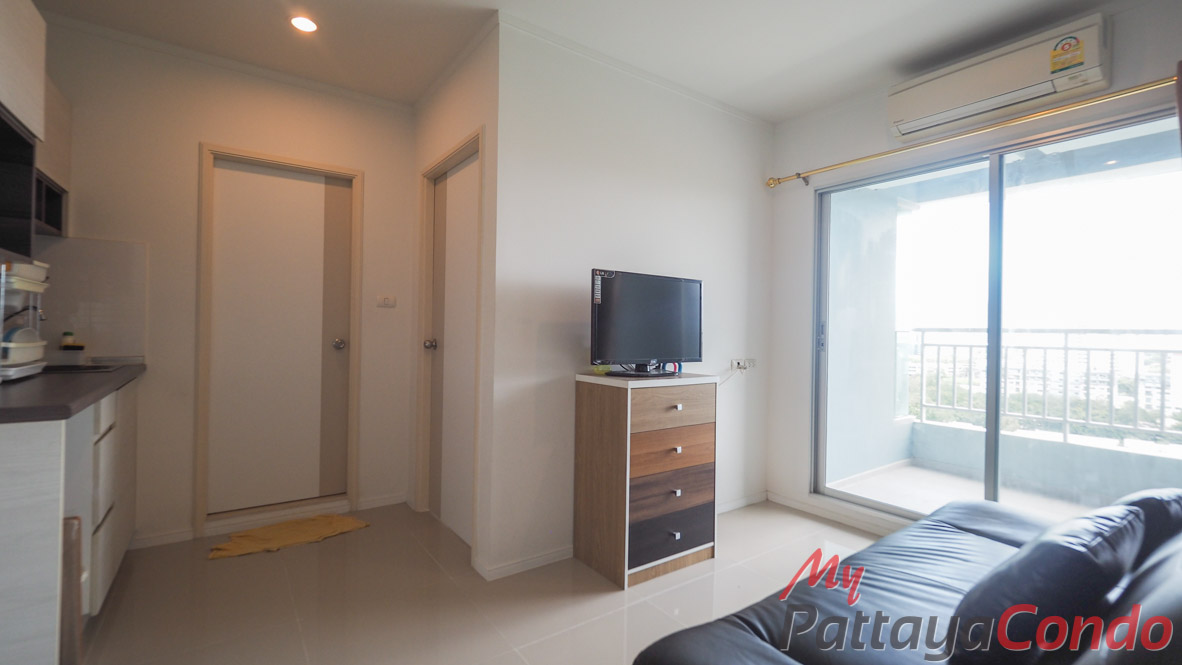Lumpini Park Beach Jomtien Condo For Sale - LPN18-3