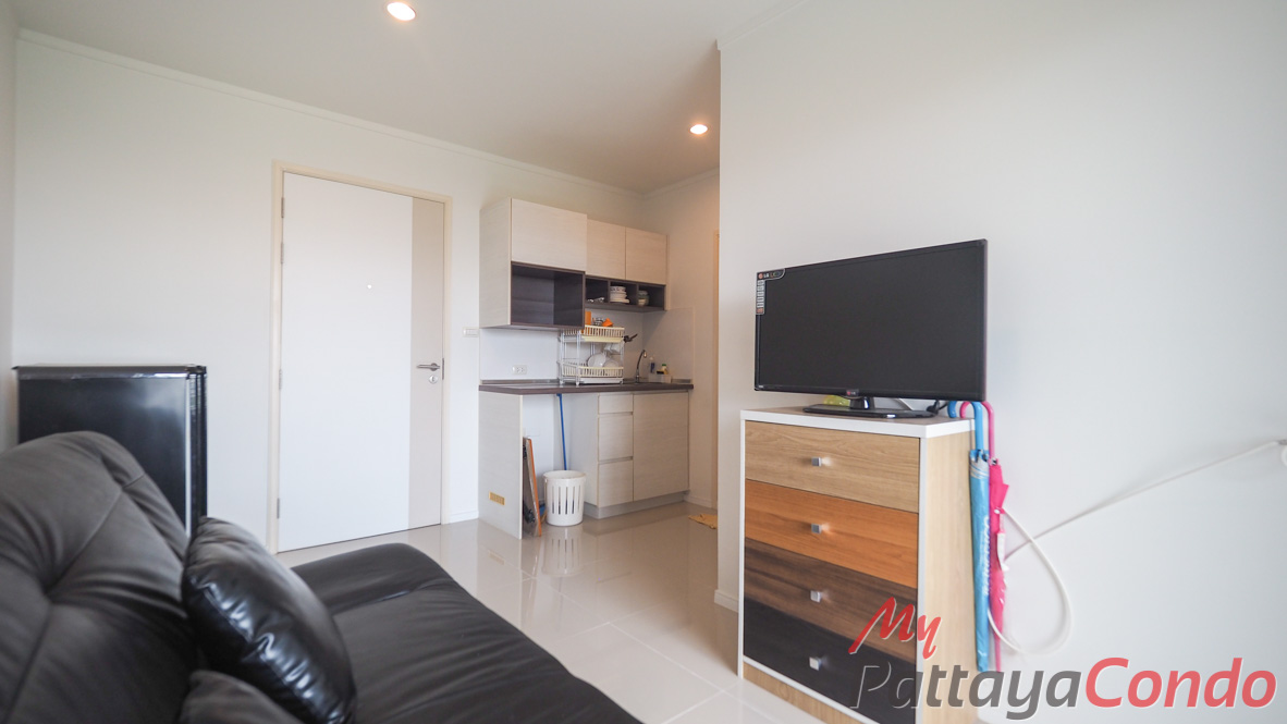 Lumpini Park Beach Jomtien Condo For Sale - LPN18-4