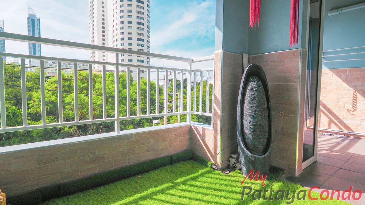 Lumpini Park Beach Jomtien Condo For Sale - LPN15-12