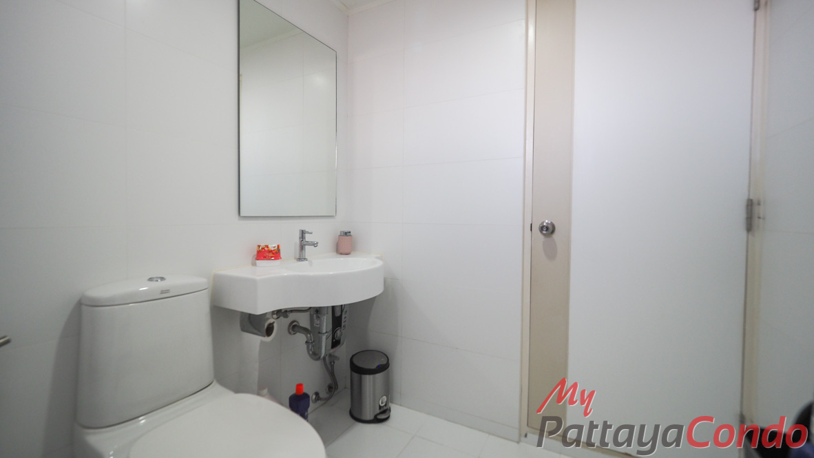 Lumpini Park Beach Jomtien Condo For Sale - LPN17-21