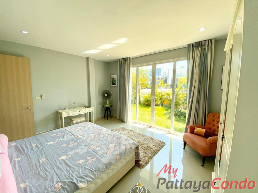 Mountain Village 2 Huay Yai Pattaya House For Sale - HEMV203-11