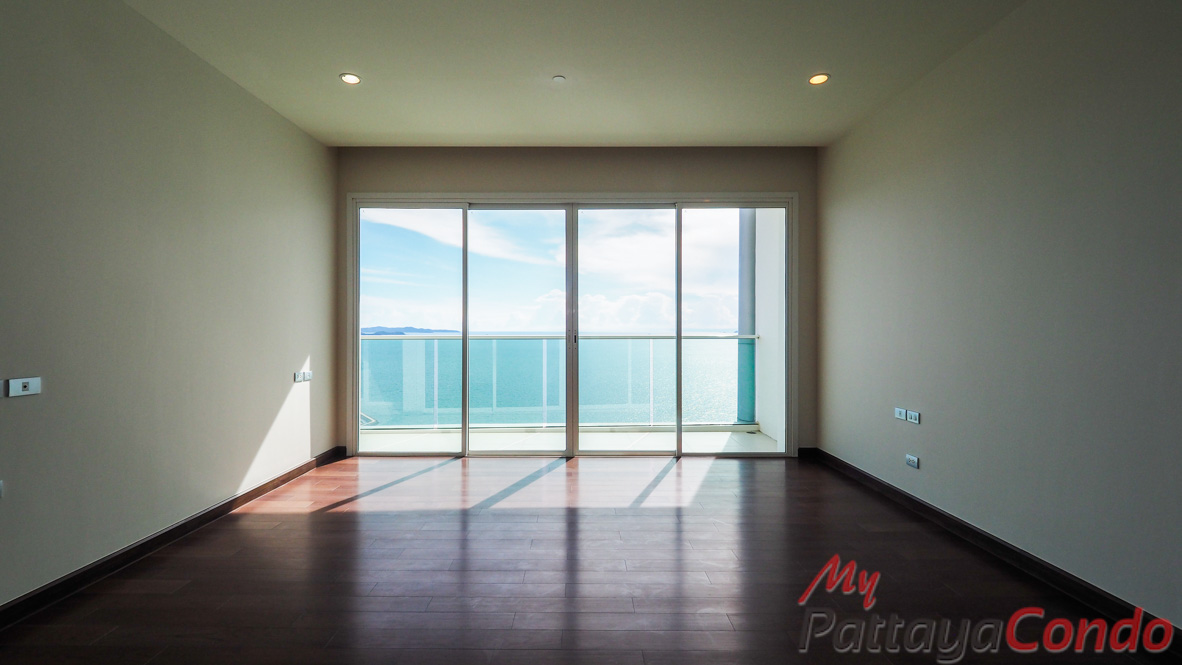 Movenpick White Sand Beach Condo Pattaya For Sale - MWS04-19