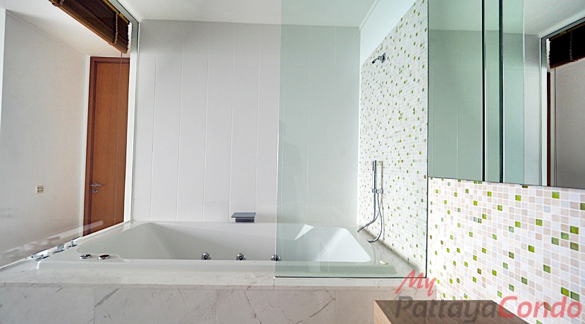 Northpoint Wong Amat Pattaya Condo For Sale - NPT10-11