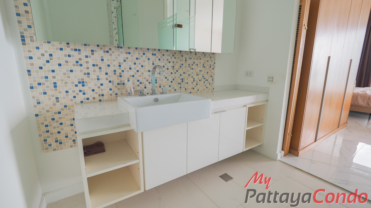 Northpoint Wong Amat Pattaya Condo For Sale - NPT19-11