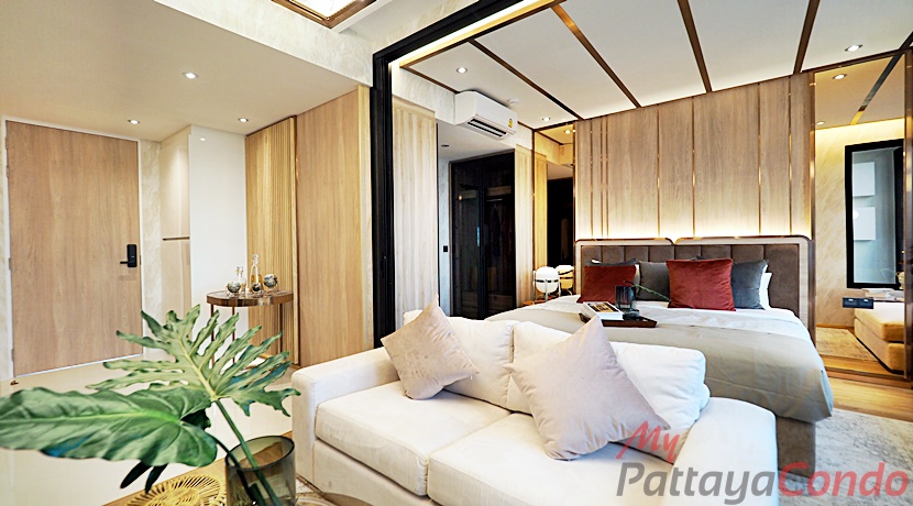 Once Pattaya Condo For Sale - ONCE02-5