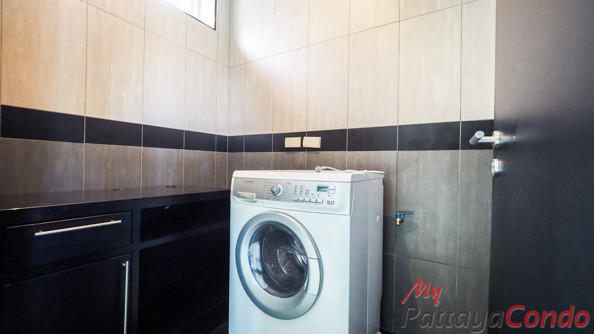 Palm Oasis Pool Villa Pattaya House For Sale - HJPO01-25