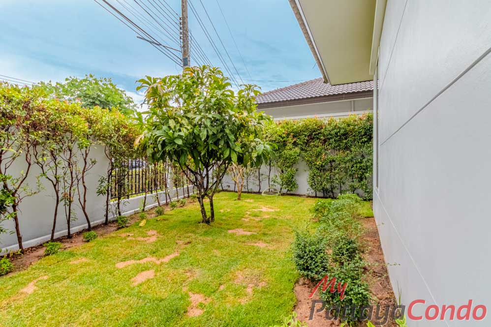 Panalee Banna Village Huay Yai Pattaya For Sale - HEPNL01-19