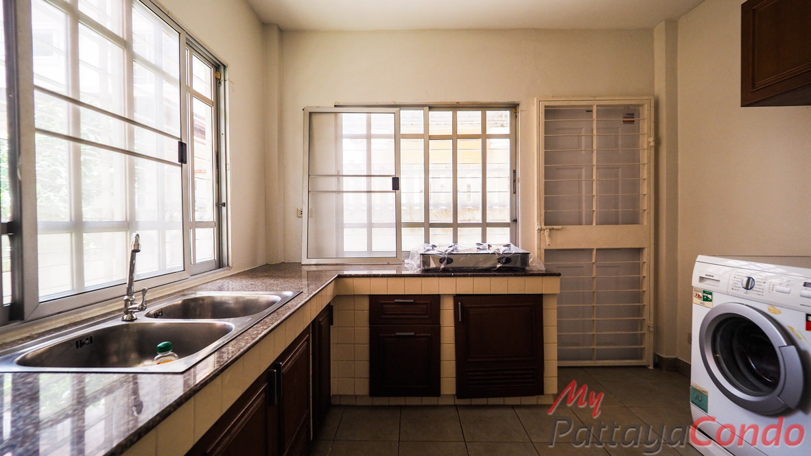 Park Avenue Pattaya House For Sale - HNPA01-14