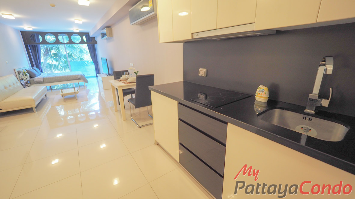 Park Royal 2 Pattaya Condo For Sale - PARK2R11-1