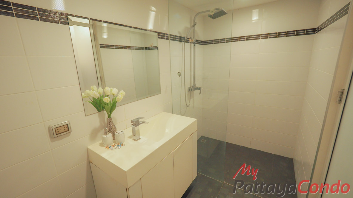 Park Royal 2 Pattaya Condo For Sale - PARK2R09-10