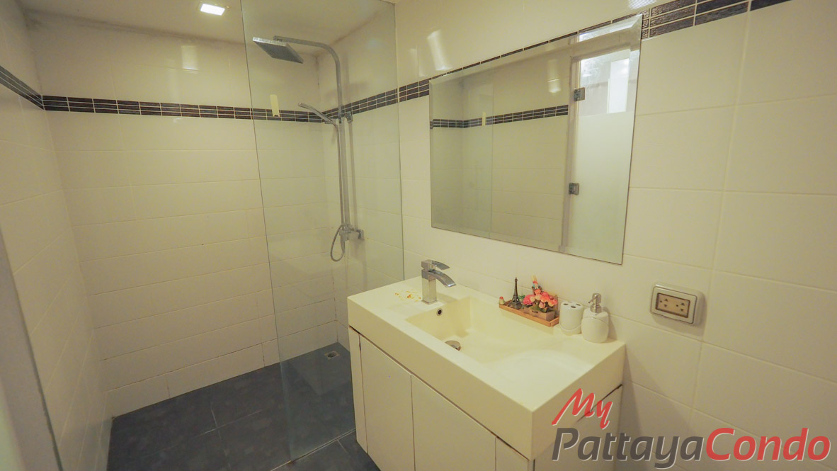 Park Royal 2 Pattaya Condo For Sale - PARK2R10-11