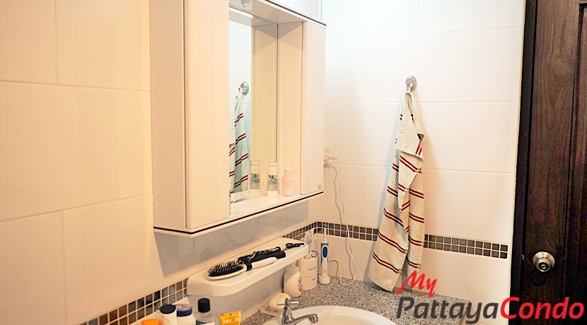 Pattaya Klang Center Point Condo For Sale - PKCP03