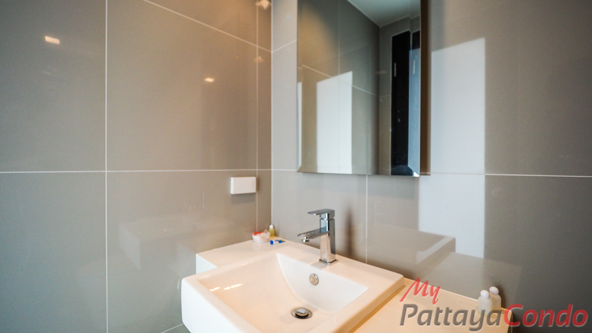 Pattaya Posh Condo For Sale - POSH02-6