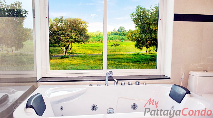 Phoenix Gold Country Huay Yai Pattaya House For Sale - HEPGC01-13