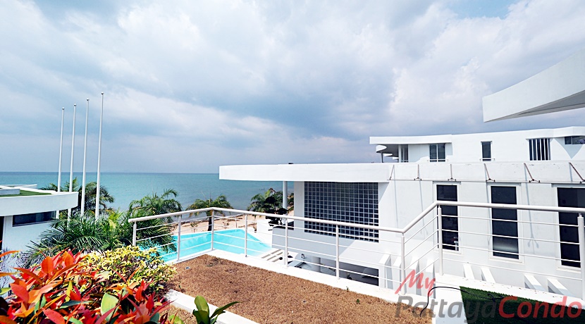 Pure Na-Jomtien Beachfront Condo Pattaya For Sale - PURE02-15