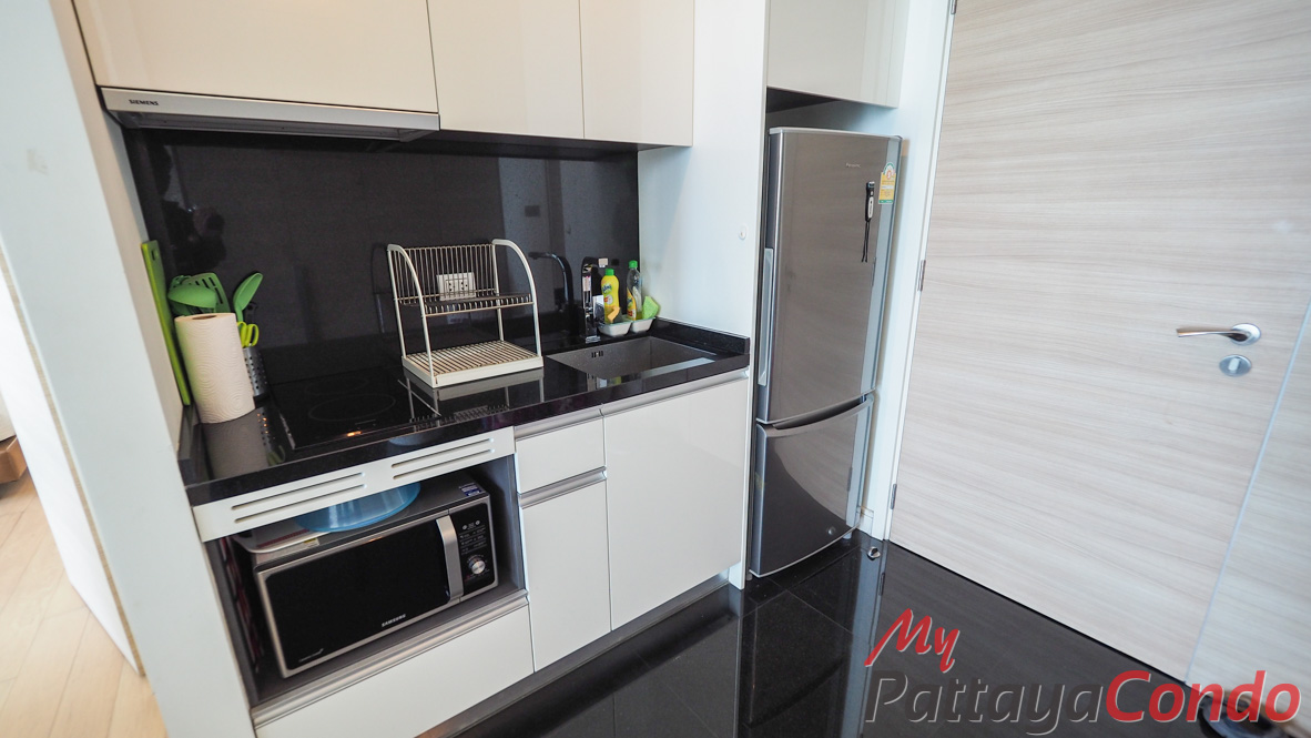 Reflection Jomtien Pattaya Condo For Sale - RF19-1