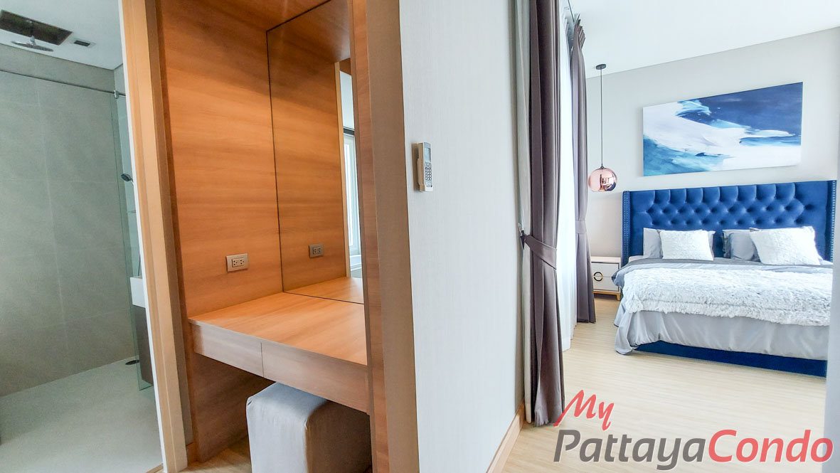 Reflection Jomtien Pattaya Condo For Sale - RF18-15