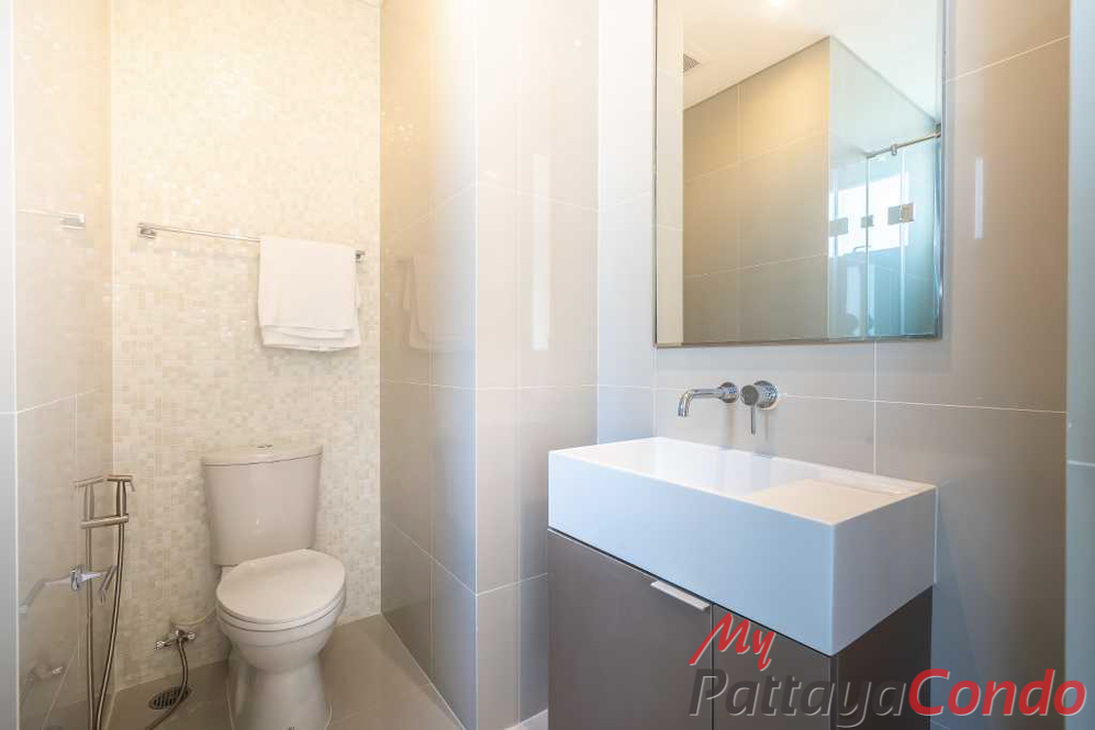 Reflection Jomtien Pattaya Condo For Sale - RF21-23