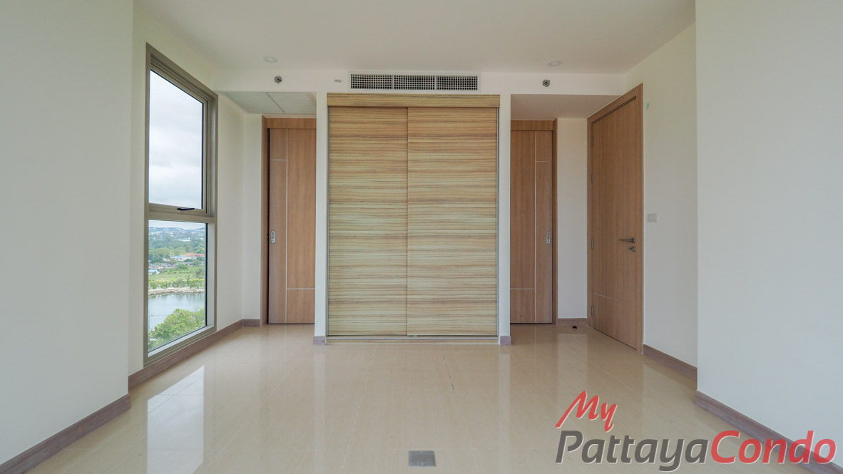 Riviera Jomtien Pattaya Condo For Sale - RJ29-21