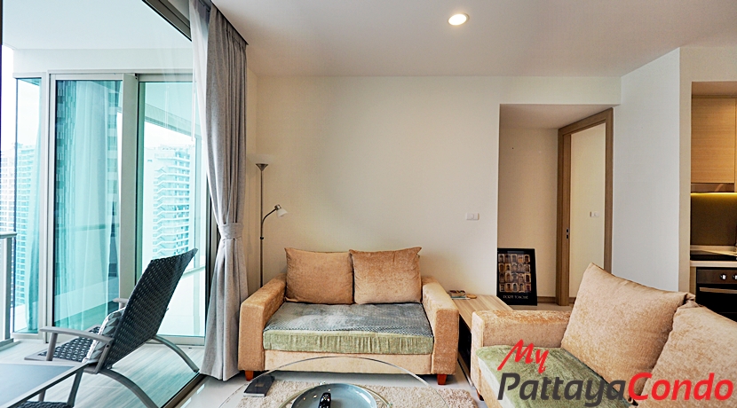 Riviera Wong Amat Condo For Sale - RW09-5