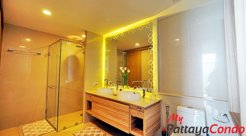 Riviera Wong Amat Condo For Sale - RW22-17