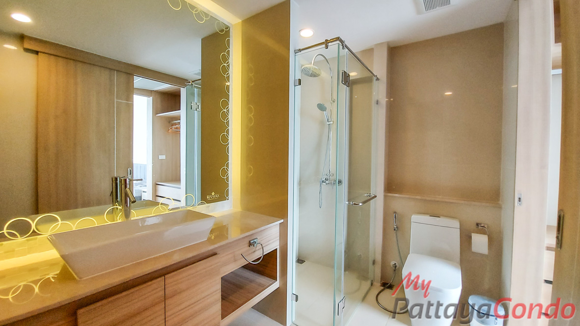Riviera Wong Amat Condo For Sale - RW38-14