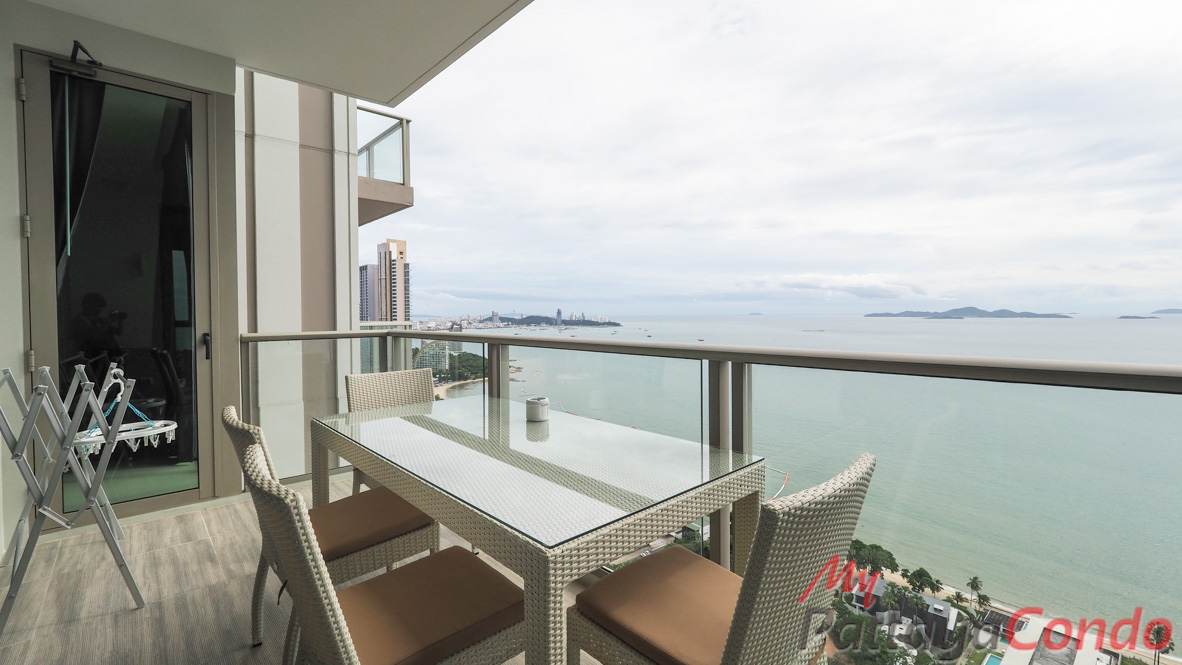 Riviera Wong Amat Condo For Sale - RW38-17