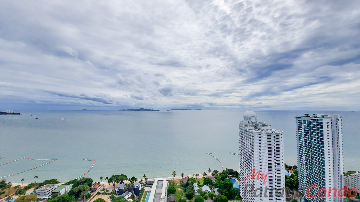 Riviera Wong Amat Condo For Sale - RW38-18