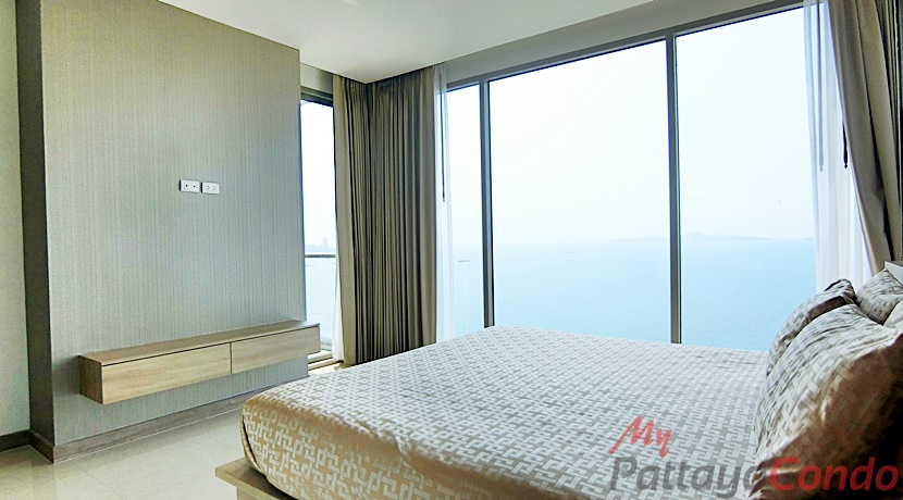 Riviera Wong Amat Condo For Sale - RW10-9