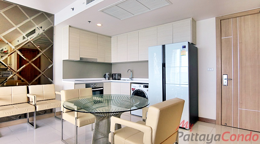 Riviera Wong Amat Condo For Sale - RW10-2