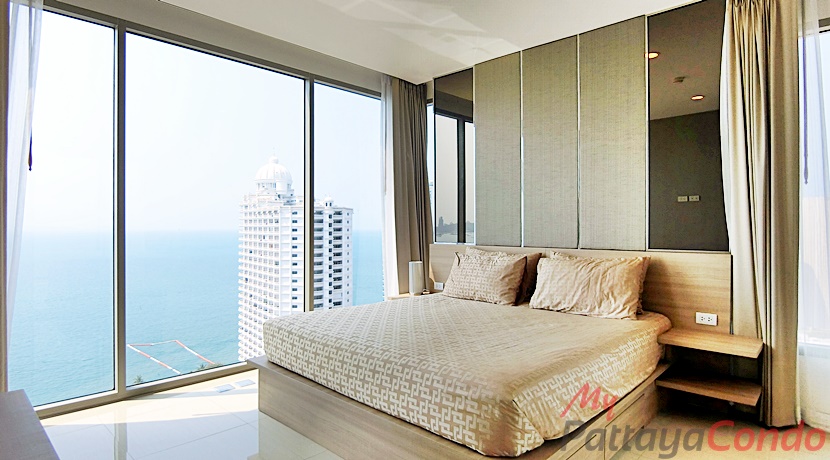 Riviera Wong Amat Condo For Sale - RW10-7