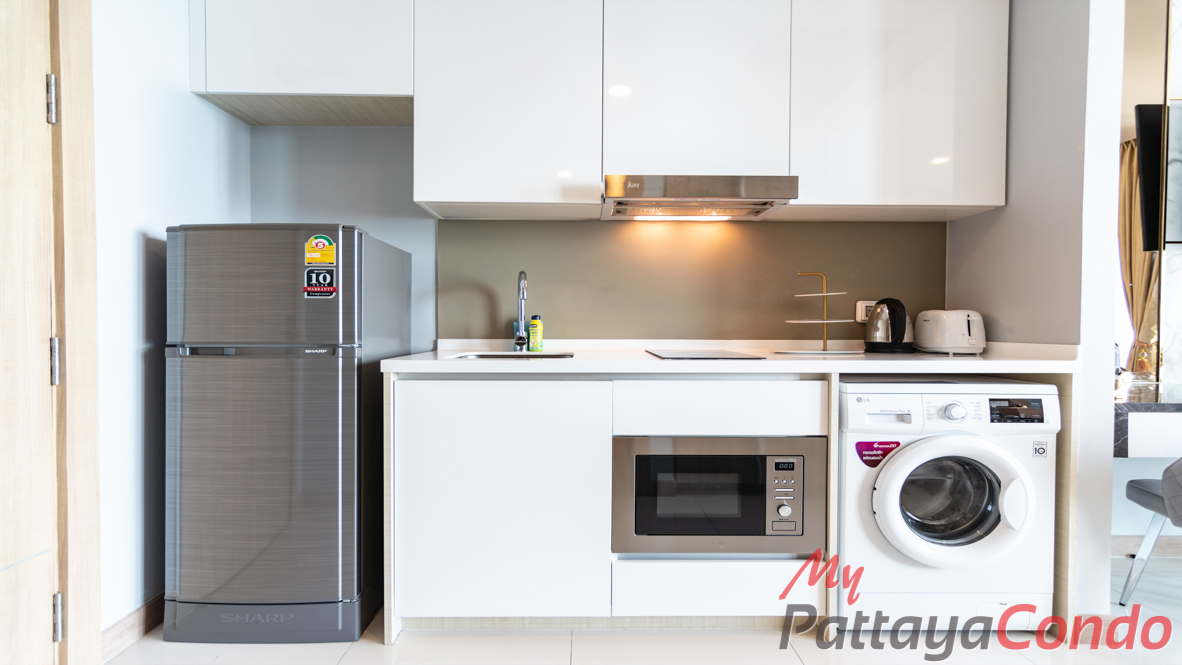 Riviera Wong Amat Condo For Sale - RW55-1
