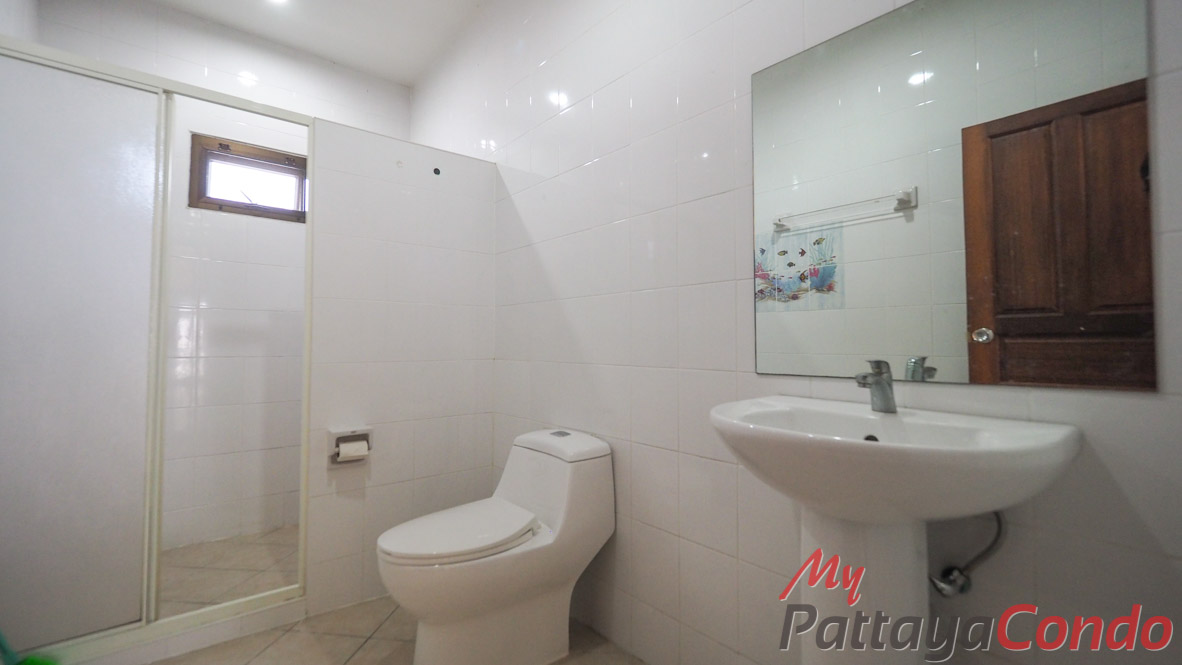 SP Village 4 East Pattaya House For Sale - HESP4V01-16