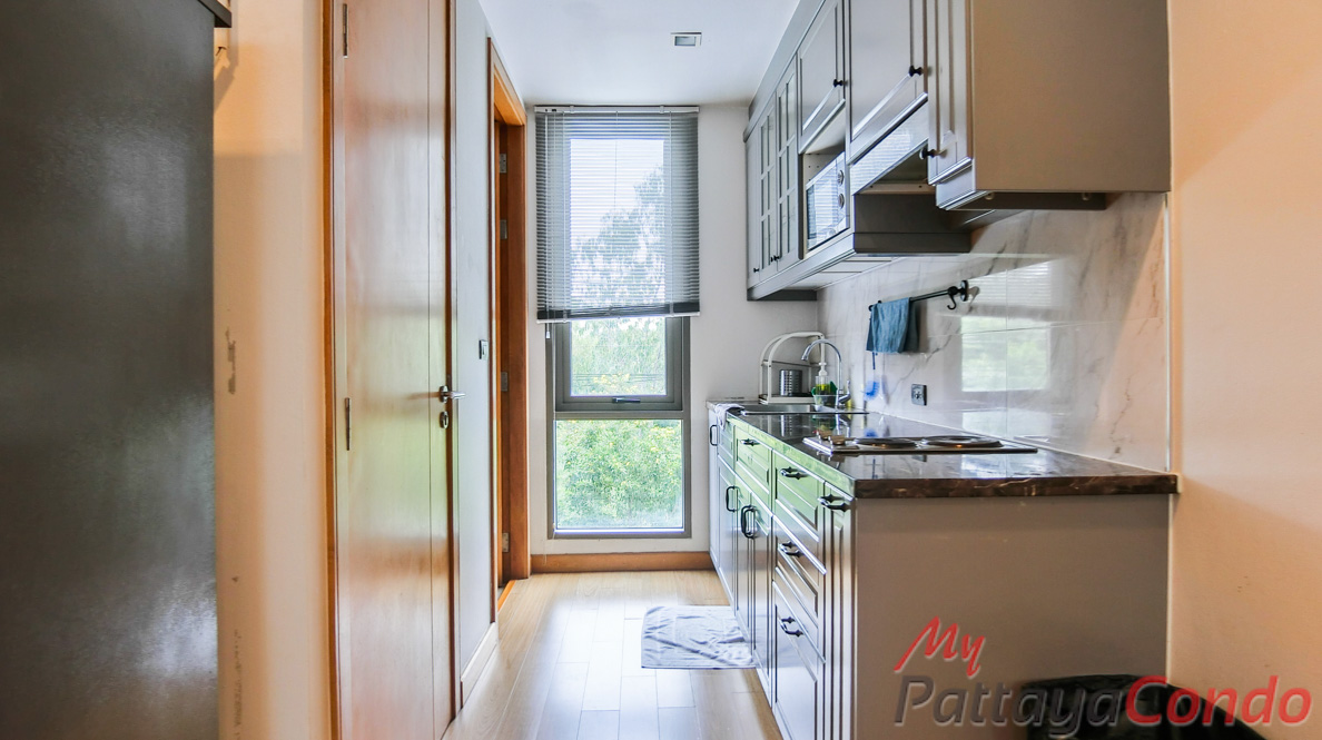 Sandbox Beachfront Villa East Pattaya Townhouse For Sale - HESB01-12