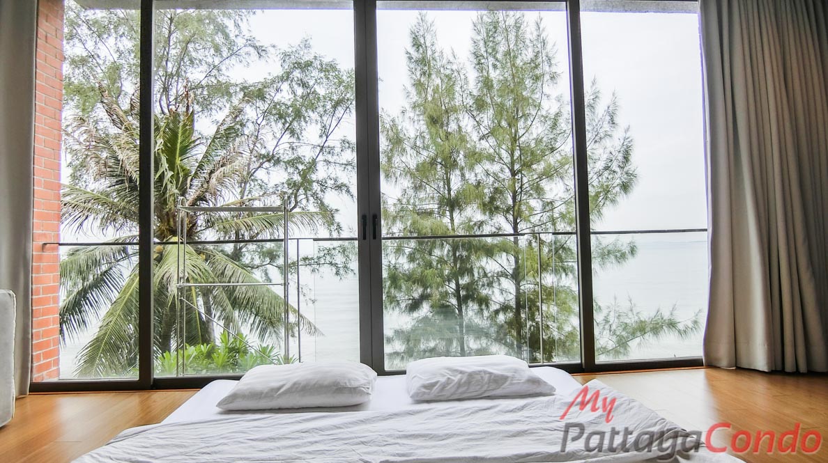 Sandbox Beachfront Villa East Pattaya Townhouse For Sale - HESB01-20