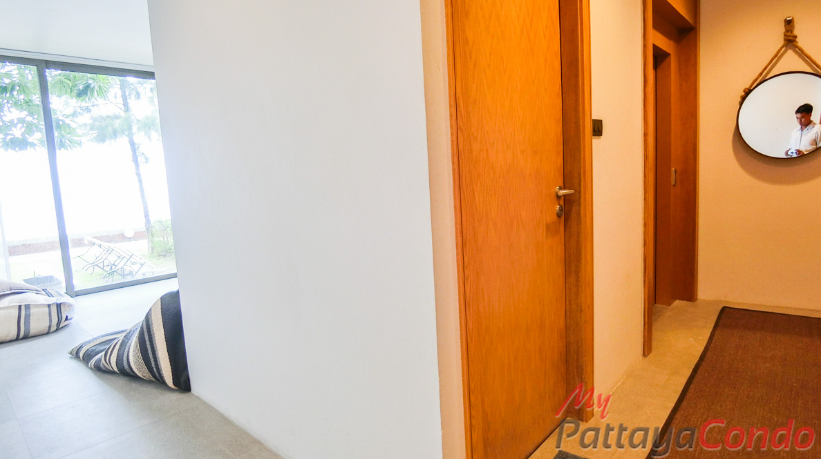Sandbox Beachfront Villa East Pattaya Townhouse For Sale - HESB01-2