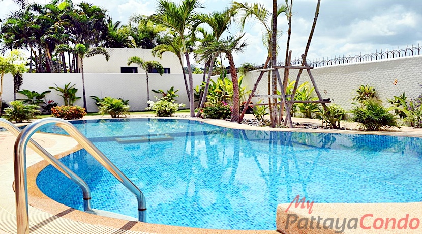 Santa Maria East Pattaya Pool Villa For Sale - HESM02-2