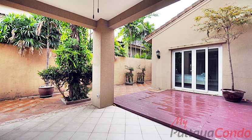 Silk Road Place Village East Pattaya House For Sale - HESKR02-4