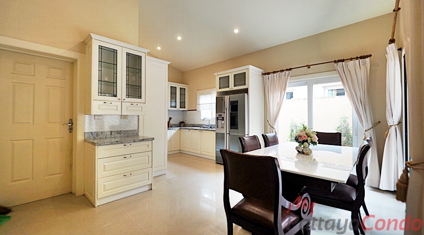 Silk Road Place Village East Pattaya House For Sale - HESKR02-11