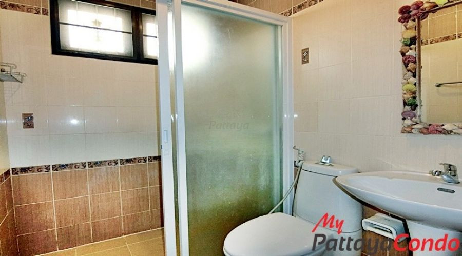 Blue Star Village East Pattaya House For Sale - HEBS01-9