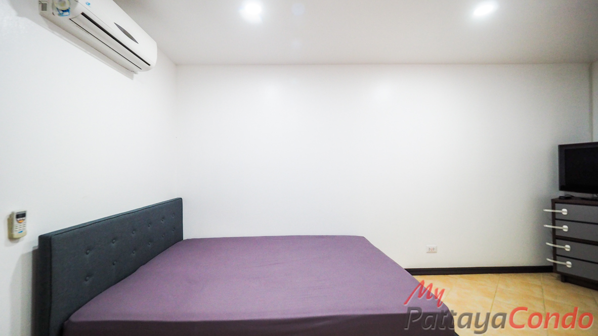 Sky Beach Condominium Pattaya For Sale - SKYB02-16