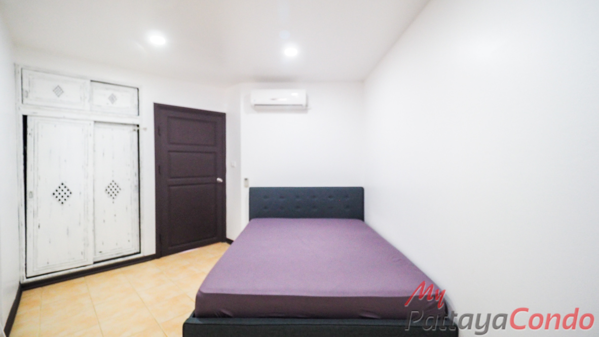Sky Beach Condominium Pattaya For Sale - SKYB02-17