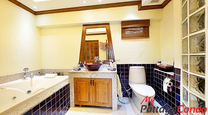 Star Beach Condotel Pattaya For Sale - STAR02-9