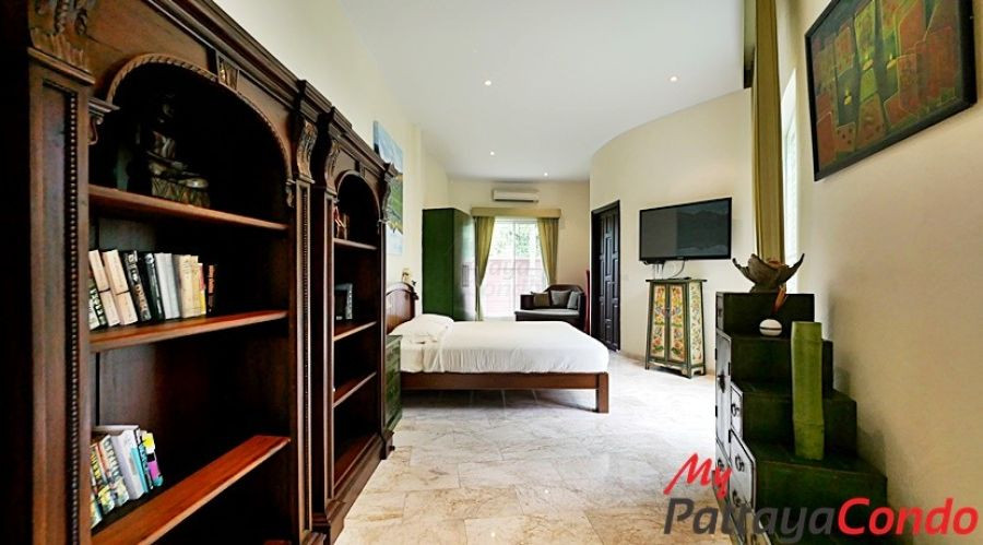 Thaily Wood Village East Pattaya Pool Villa For Sale - HETW01-7