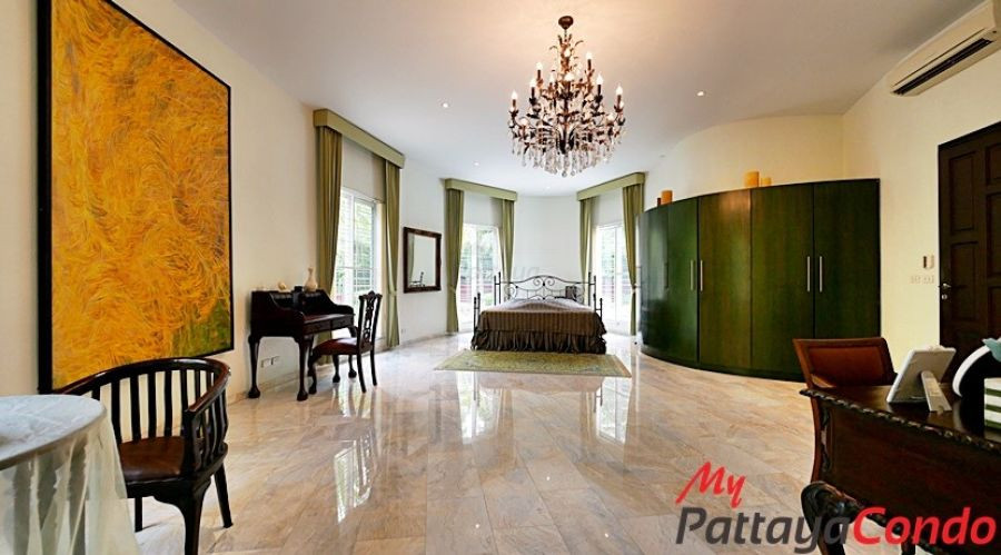 Thaily Wood Village East Pattaya Pool Villa For Sale - HETW01-8