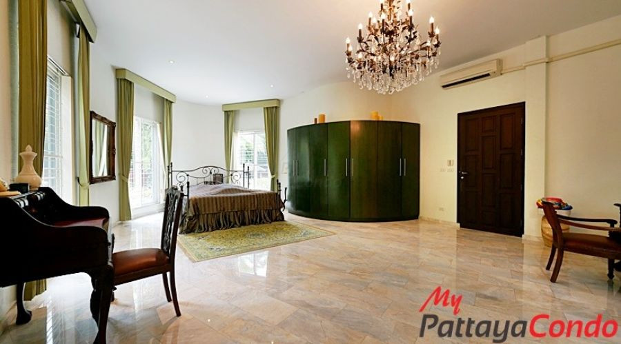 Thaily Wood Village East Pattaya Pool Villa For Sale - HETW01-9