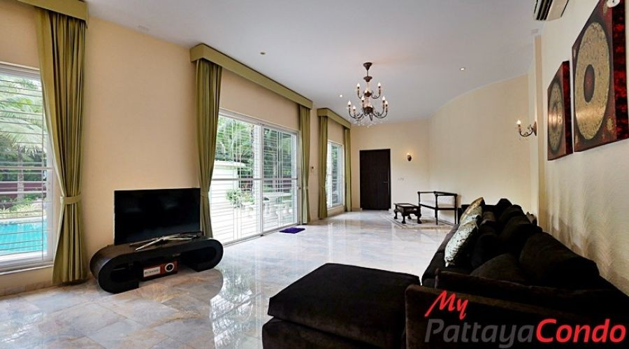 Thaily Wood Village East Pattaya Pool Villa For Sale - HETW01-4