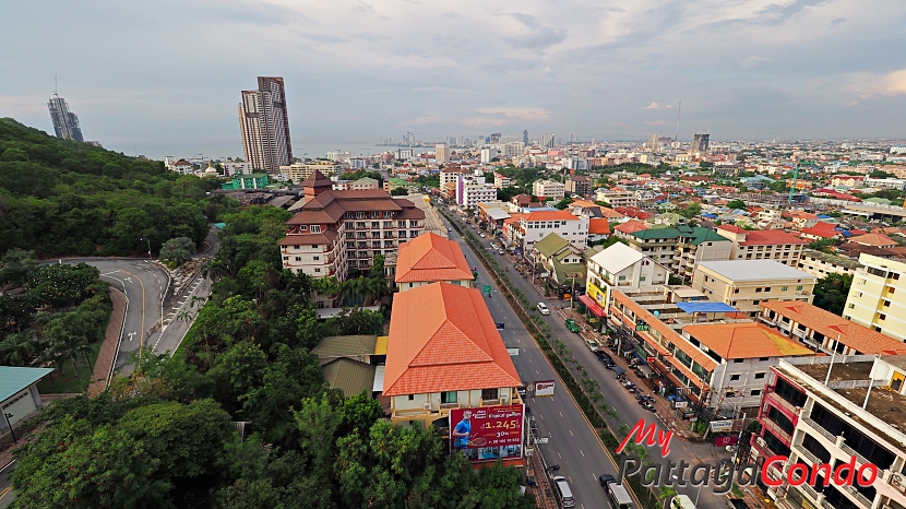 The Axis Condominium For Sale - AXIS02-16
