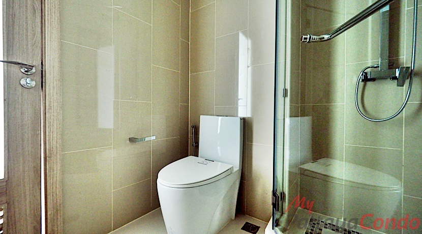 The Peak Towers Pattaya Condo For Sale - PEAKT45-9